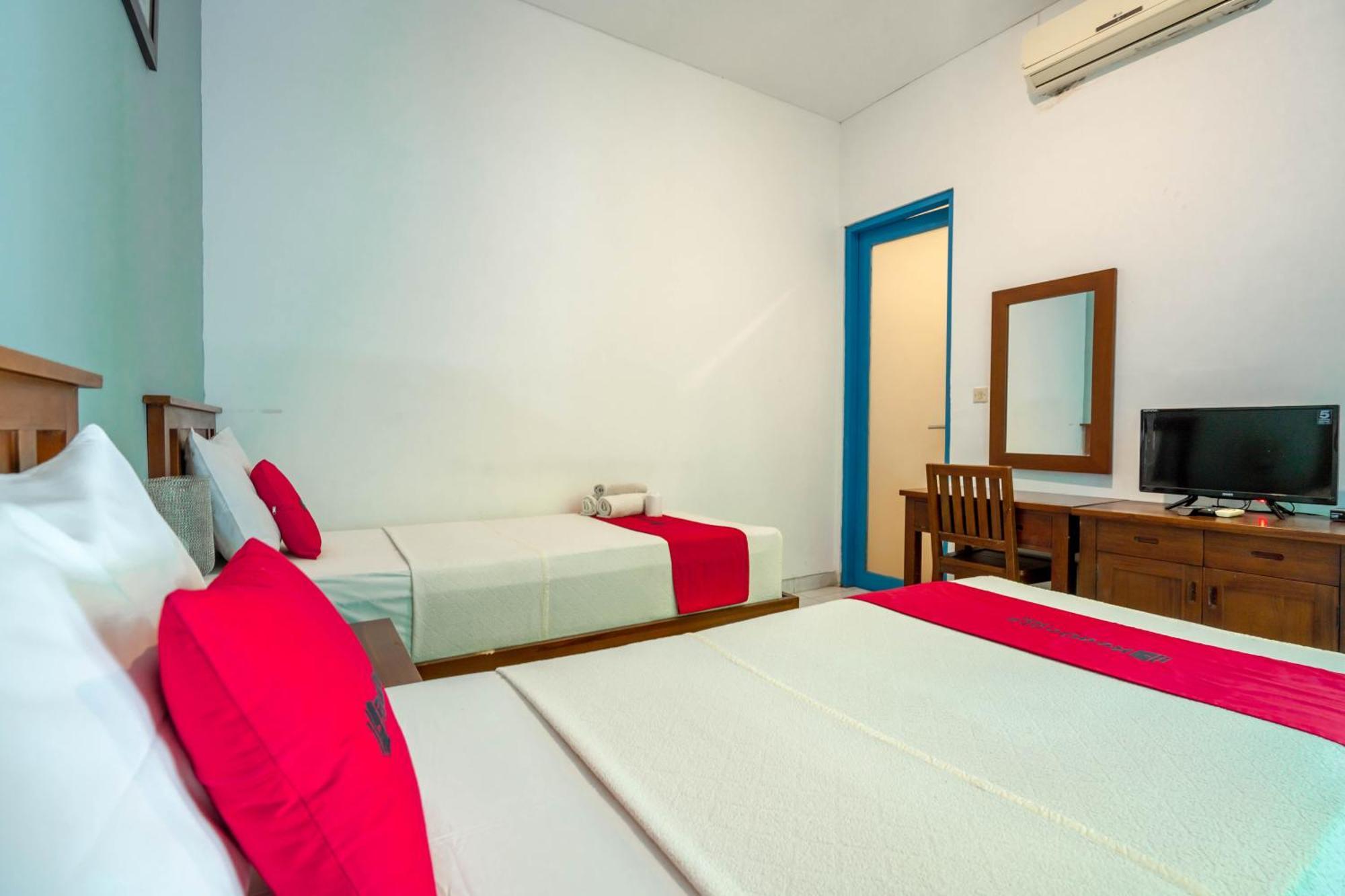 Reddoorz Near Pantai Bali Maison d'hôtes Sanur