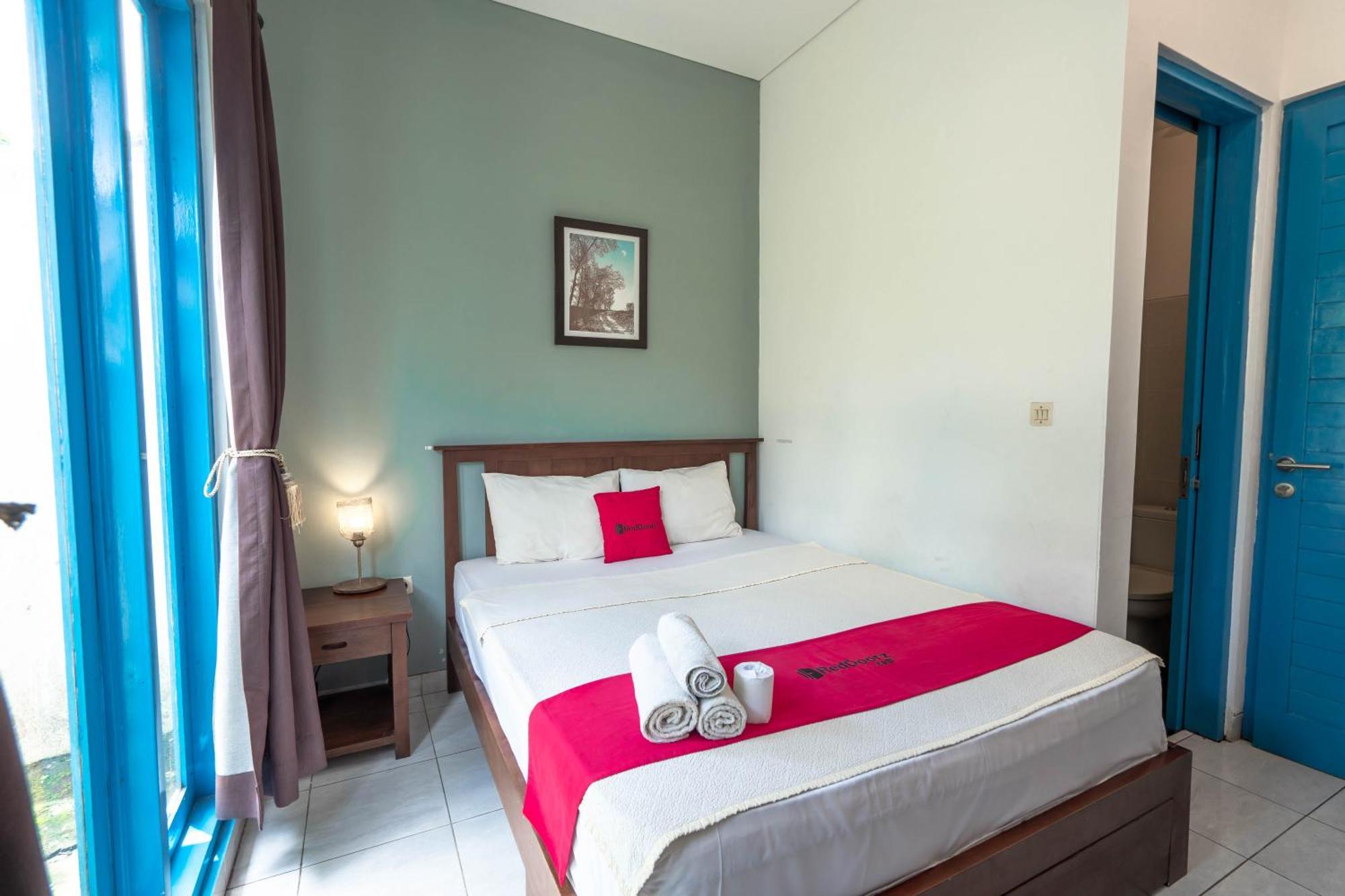 Maison d'hôtes Reddoorz Near Pantai Bali